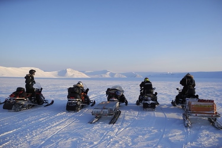 Rising Carbon, Melting Ice: Exploring the Impacts of Climate Change in the World&rsquo;s Cold Places